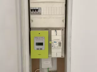 Quelle est la différence entre un compteur et un tableau électrique ?